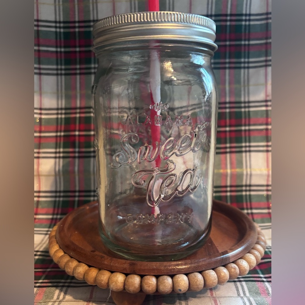 24 oz Alabama Sweet Tea Glass Jar with Straw